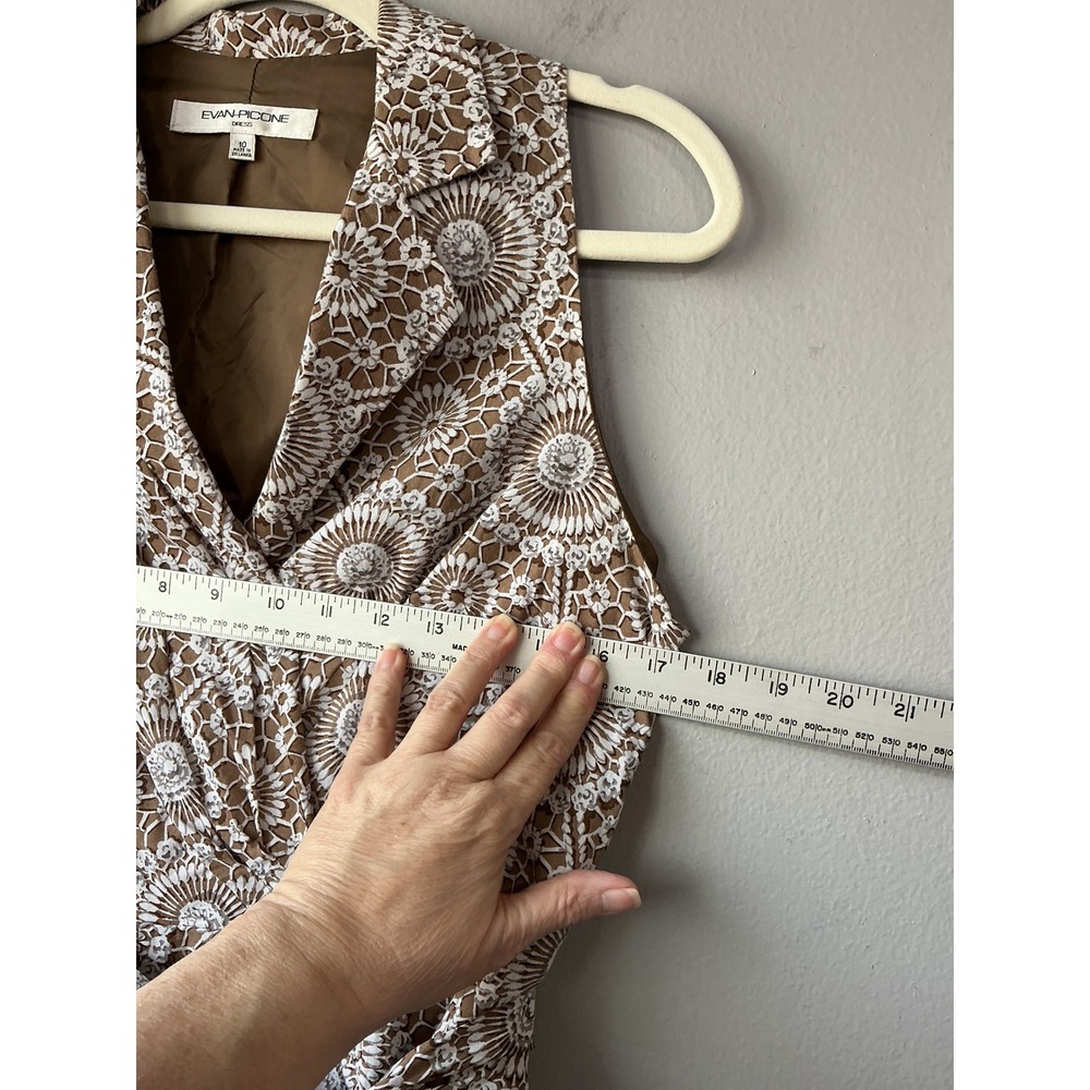 Evan-Picone Brown White Medallion Lace Sleeveless Wrap Dress Belted Size 10 - Picture 6 of 8